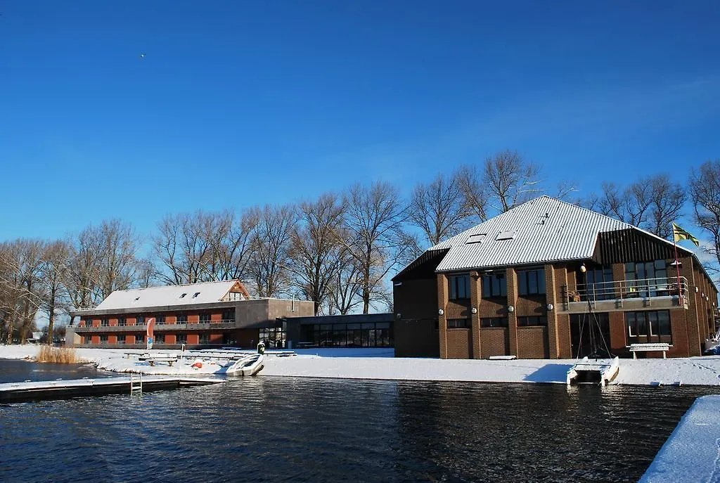 Hostel Domein Aan De Plas Bruggy