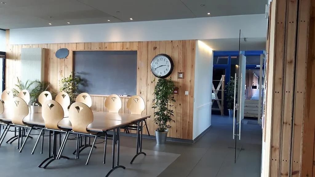 Hostel Domein Aan De Plas Bruggy